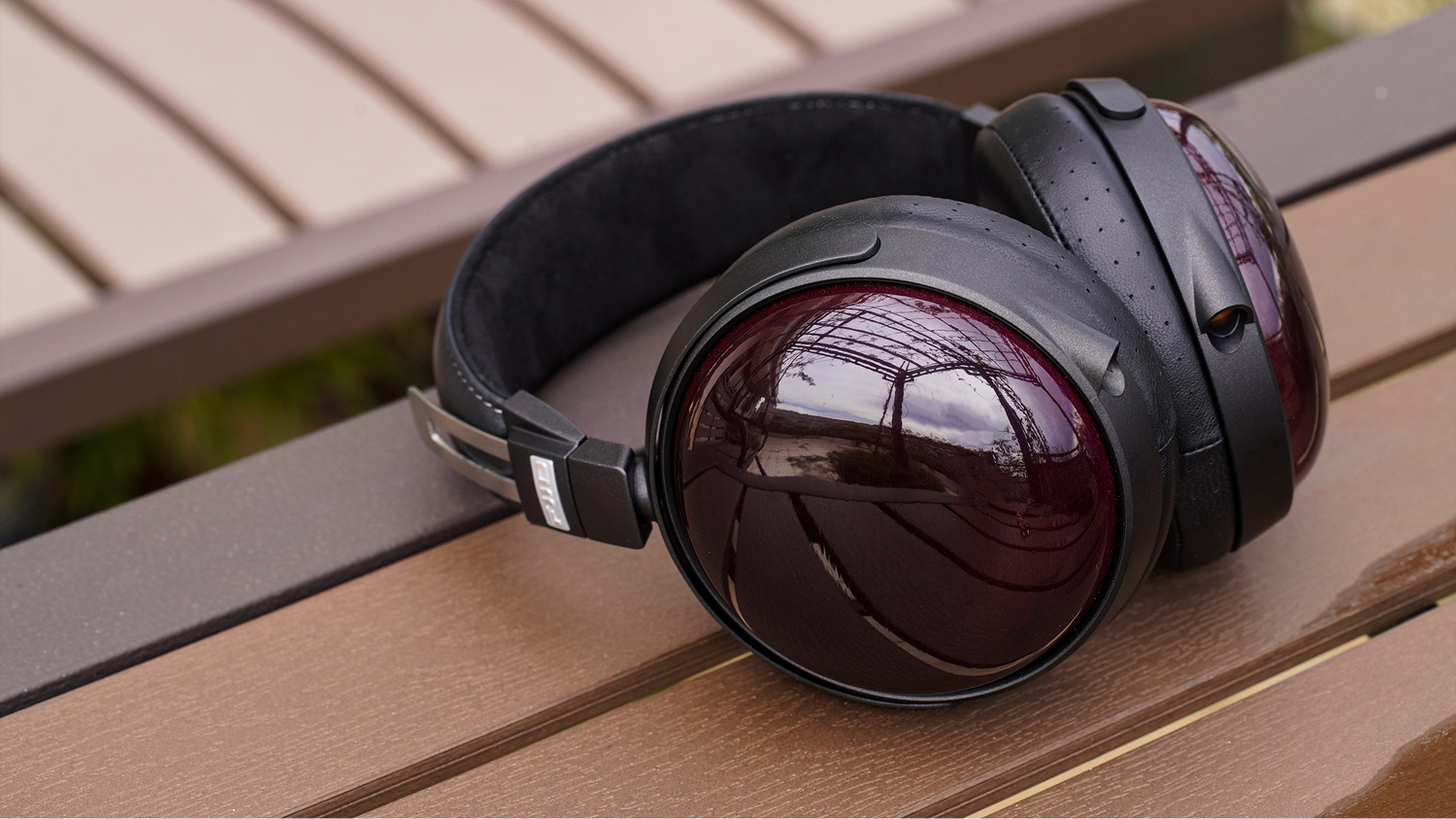 FiiO FT13 หูฟังเฮดโฟนบอดี้ไม้ สัมผัสหรูหรา คุณภาพเสียงที่เป็นเอกลักษณ์ ประกันศูนย์ไทย