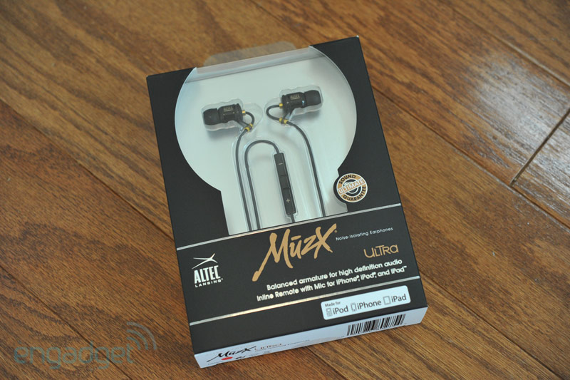 ขายหูฟัง Altec Lansing MUZX Ultra รุ่นพี่ใหญ่ หูฟังพร้อมไมค์และรีโมท รับสาย เปลี่ยนเพลงได้ คุณภาพเสียงระดับHD