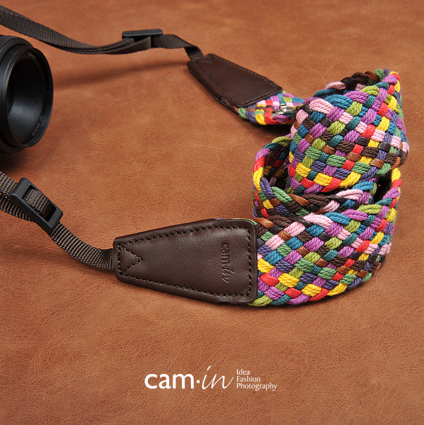 สายคล้องกล้อง cam-in Mosaic Colorful ลายโมเสกสดใส