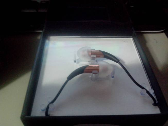 ขายหูฟัง Klipsch Image X10 สุดยอดหูฟังระดับท้อป กวาดรางวัล What-HiFi 2011 ใหม่ แท้ ยกกล่อง มาแล้ว