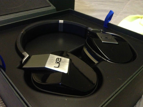 ขายหูฟัง Ultimate Ears 9000 (UE 9000) หูฟังระดับทวยเทพ มีสาย ไร้สาย Bluetooth เปลี่ยนเพลงได้ที่ตัว