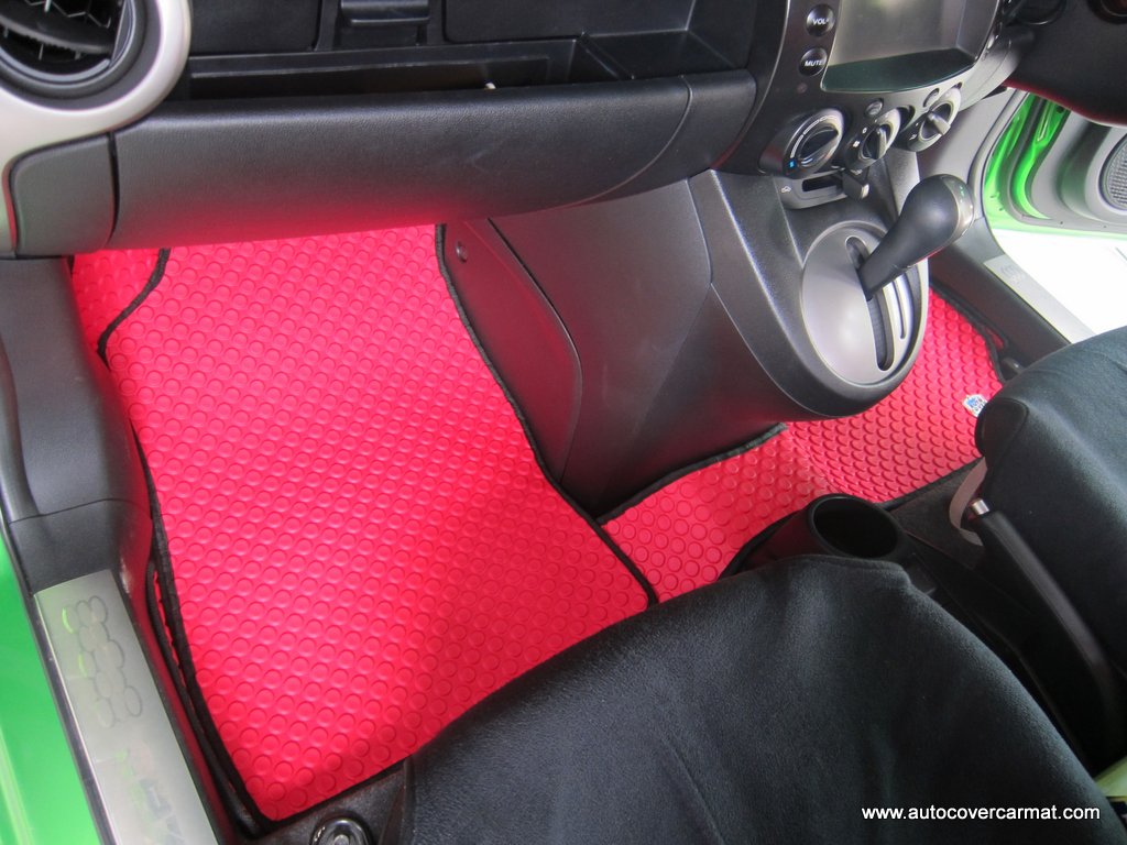 พรมปูพื้นรถยนต์ พรมกระดุม รถ MAZDA 2 รุ่น 4-5 Door ปี 2009-2014 ชุดภายในห้องโดยสาร จำนวน 13 ชิ้น