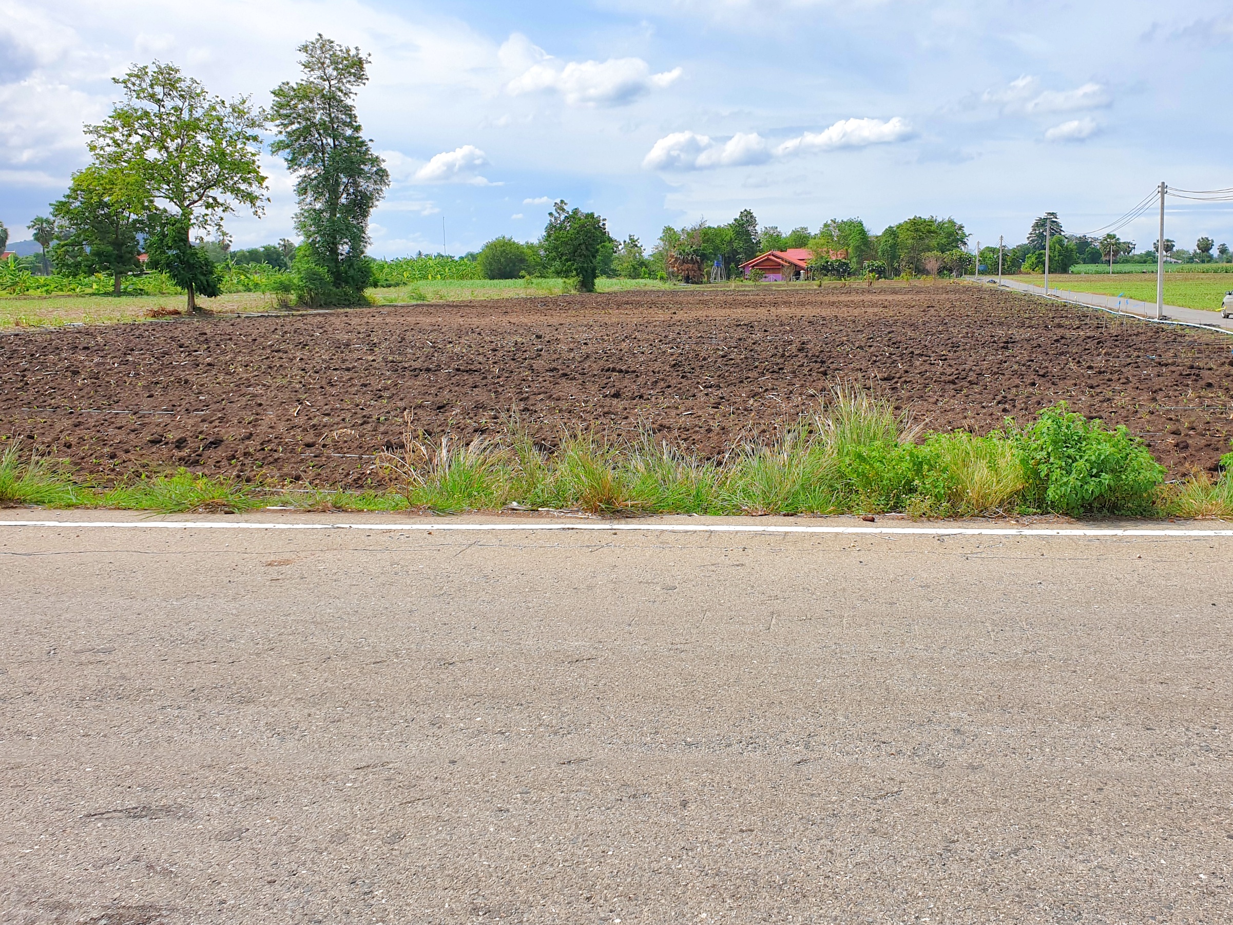 💰ขายแล้ว💰ขายที่ดินสวย ทำเลดี 3 ไร่ 2 งาน อ.อู่ทอง จ.สุพรรณบุรี ติดถนนลาดยาง ท่ามกลางธรรมชาติ วิวภูเขา