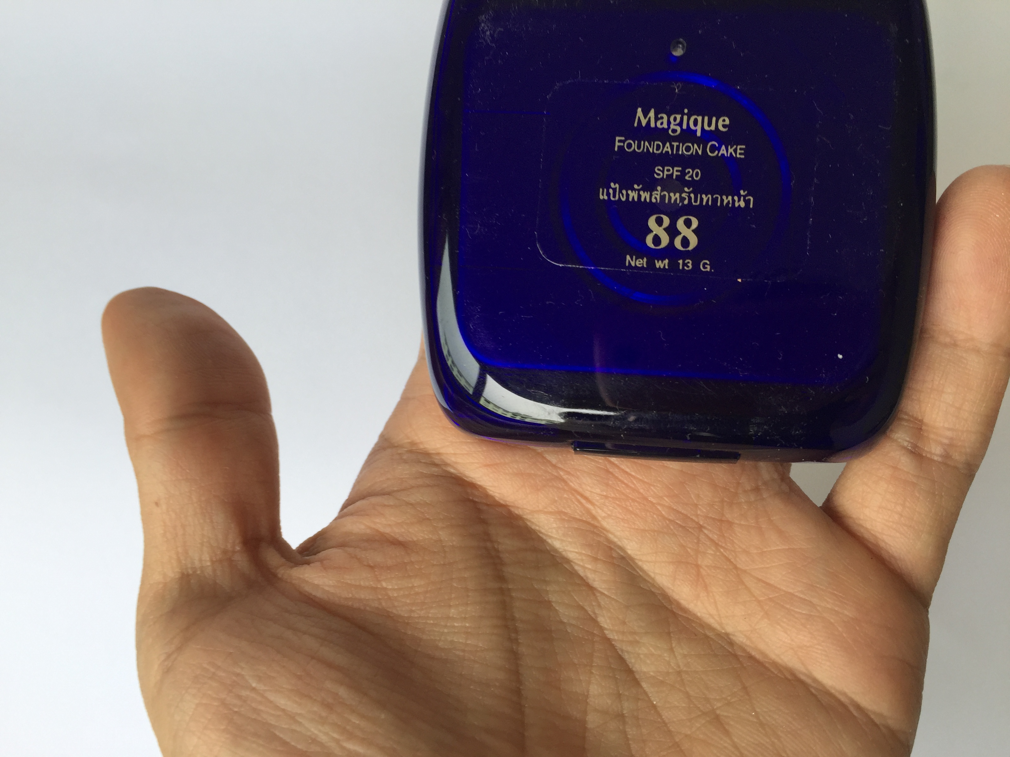 แป้งพัฟเมจิกตลับจริง ขนาด 13 กรัม ผิวเหลือง