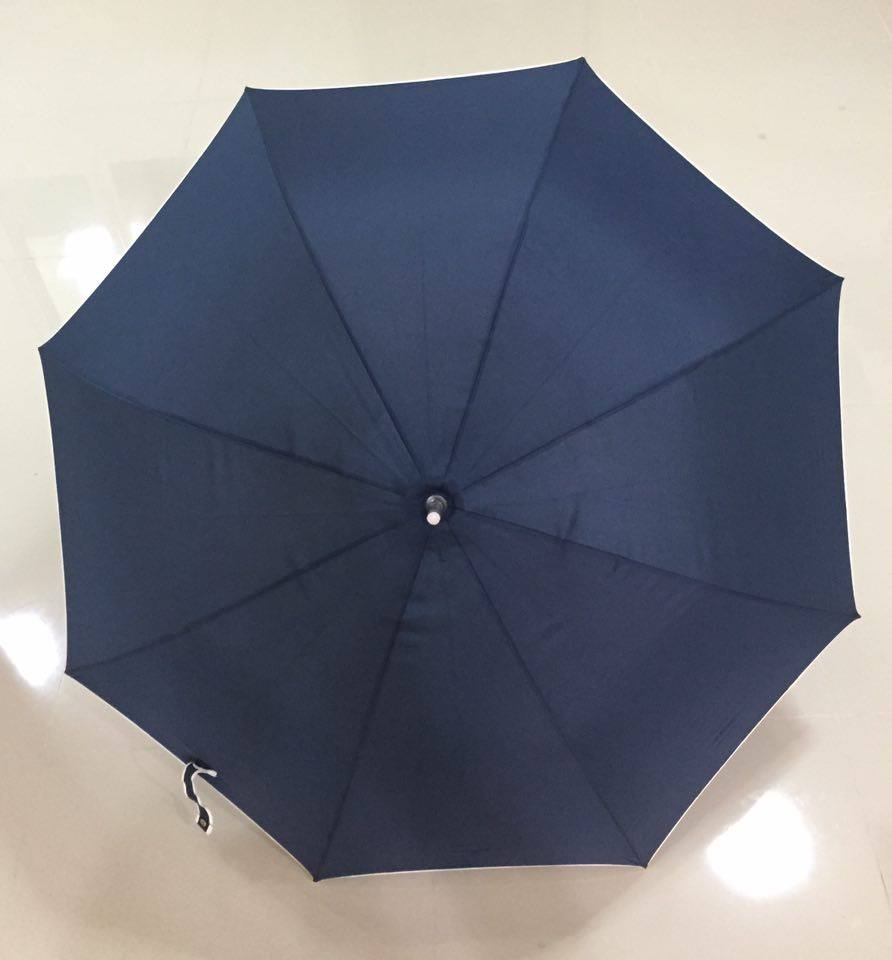 ร่ม 24 นิ้ว ออโต้เปิด โครงอลูมิเนียม ผ้าPG ด้ามจับงอ คละสี ปลอกผ้าสายสะพาย