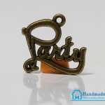 จี้วินเทจ โลหะ สีทองรมดำ รูป Party