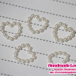 มุกตกแต่งรูปหัวใจ สีมุก (แพ็ค 25 ชิ้น)