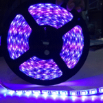 ไฟริบบิ้นสีสลับ LED 60 ดวง 5M 12V