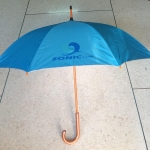 ร่มโครงไม้24นิ้ว ออโต้ ผ้าUV โครงไม้ทั้งคัน ออโต้เปิด ด้ามจับงอ ปลอกผ้า คละสี