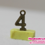 จี้,ตัวห้อยซิปโลหะ รูปเลข "4" สีทองรมดำ