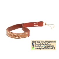สายคล้องข้อมือกล้องหนังแท้ รุ่น Cam-in Chic Leather Wrist Strap สีน้ำตาลอ่อน