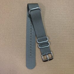 สายนาฬิกา LUMINOX สายผ้านาโต้ สีเทาขนาด 23 มม. ของแท้ 100%
