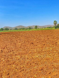 💰ขายแล้ว💰ขายที่ดินสวย บรรยากาศดี วิวทิวทัศน์สวยงาม วิวภูเขา ใกล้แหล่งชุมชนอ.อู่ทอง จ. สุพรรณบุรี เนื้อที่ 4 ไร่ 2 งาน