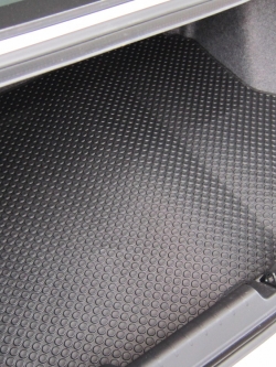 พรมกระดุมแผ่นท้ายสัมภาระ Honda Civic FB 2013-2016