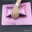 หมอนรองมือ พร้อมแผ่นรอง หนังสีเมทัลลิค ( ชุดหมอนรองมือทำเล็บ ) / อุปกรณ์ทำเล็บ